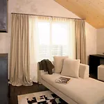 Salin & Mountain Hotel