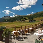 Salin & Mountain 4*