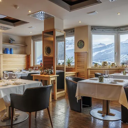 Salin & Mountain Hotel 4*