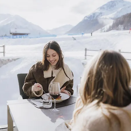 Hotel Salin & Mountain 4*