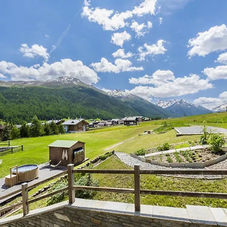 Hotel Salin & Mountain