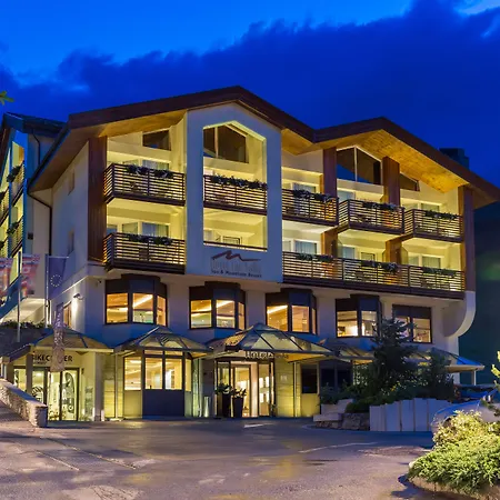 Salin & Mountain Hotel