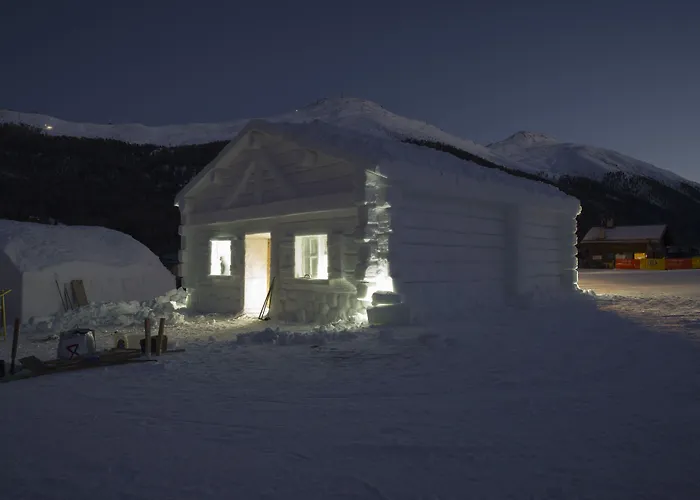 Salin & Mountain Hotel